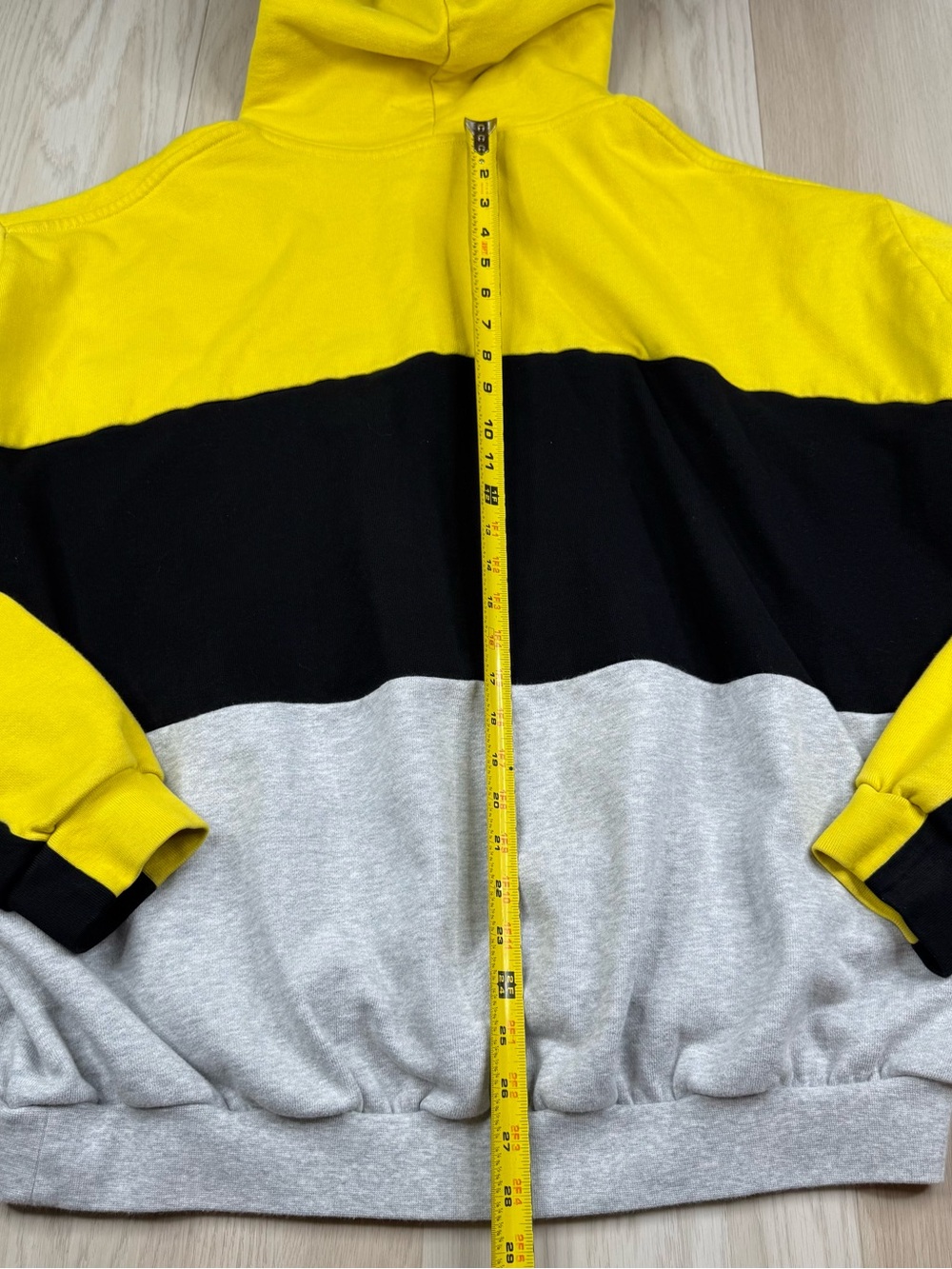 Vetements Yellow Black Gray Colorblock Hoodie with Umbro Logo Size Small - Picture 12 of 12